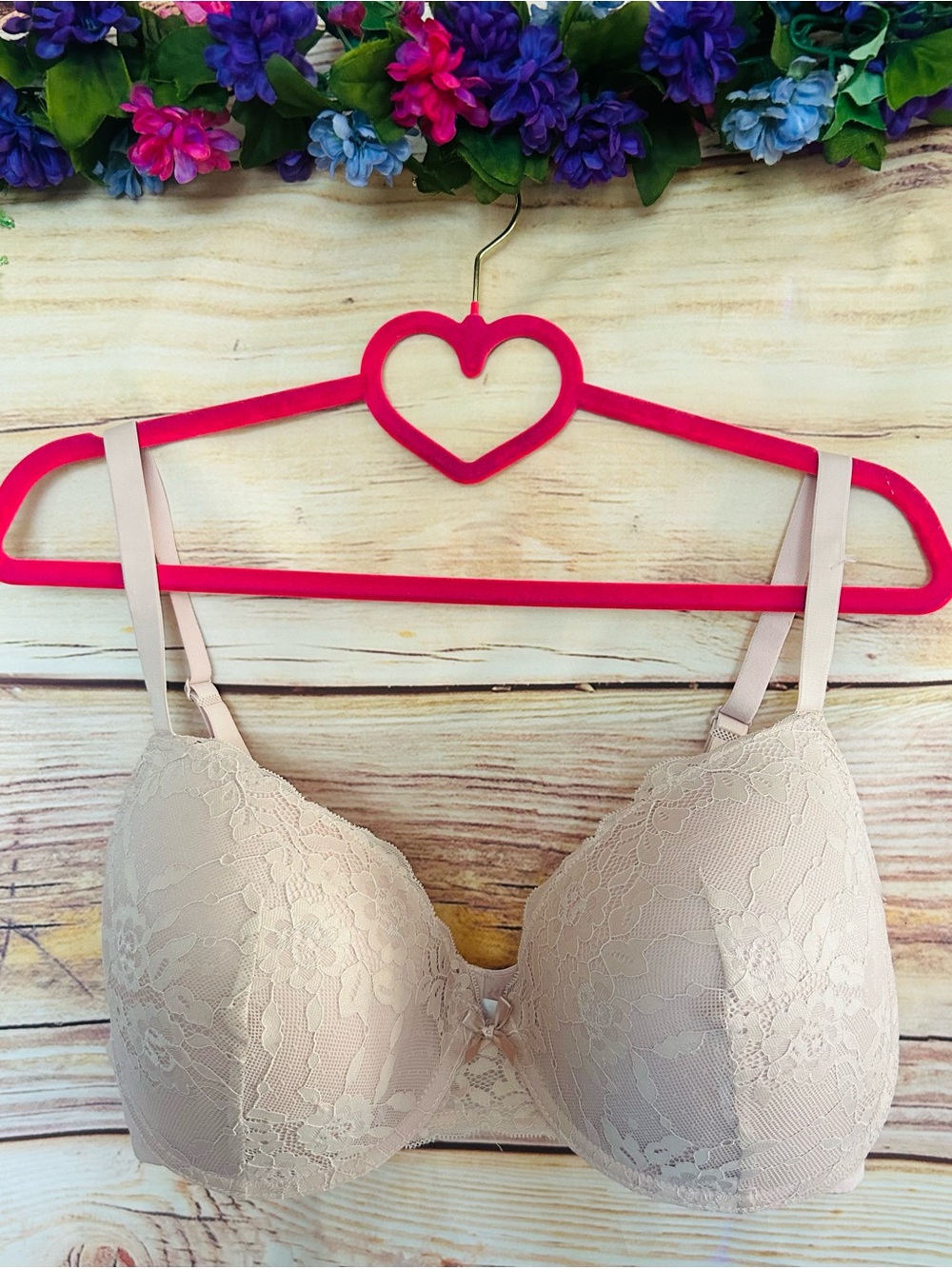 Laura Ashley Blush Pink Lace Padded Underwire Bra 40DD NWOT